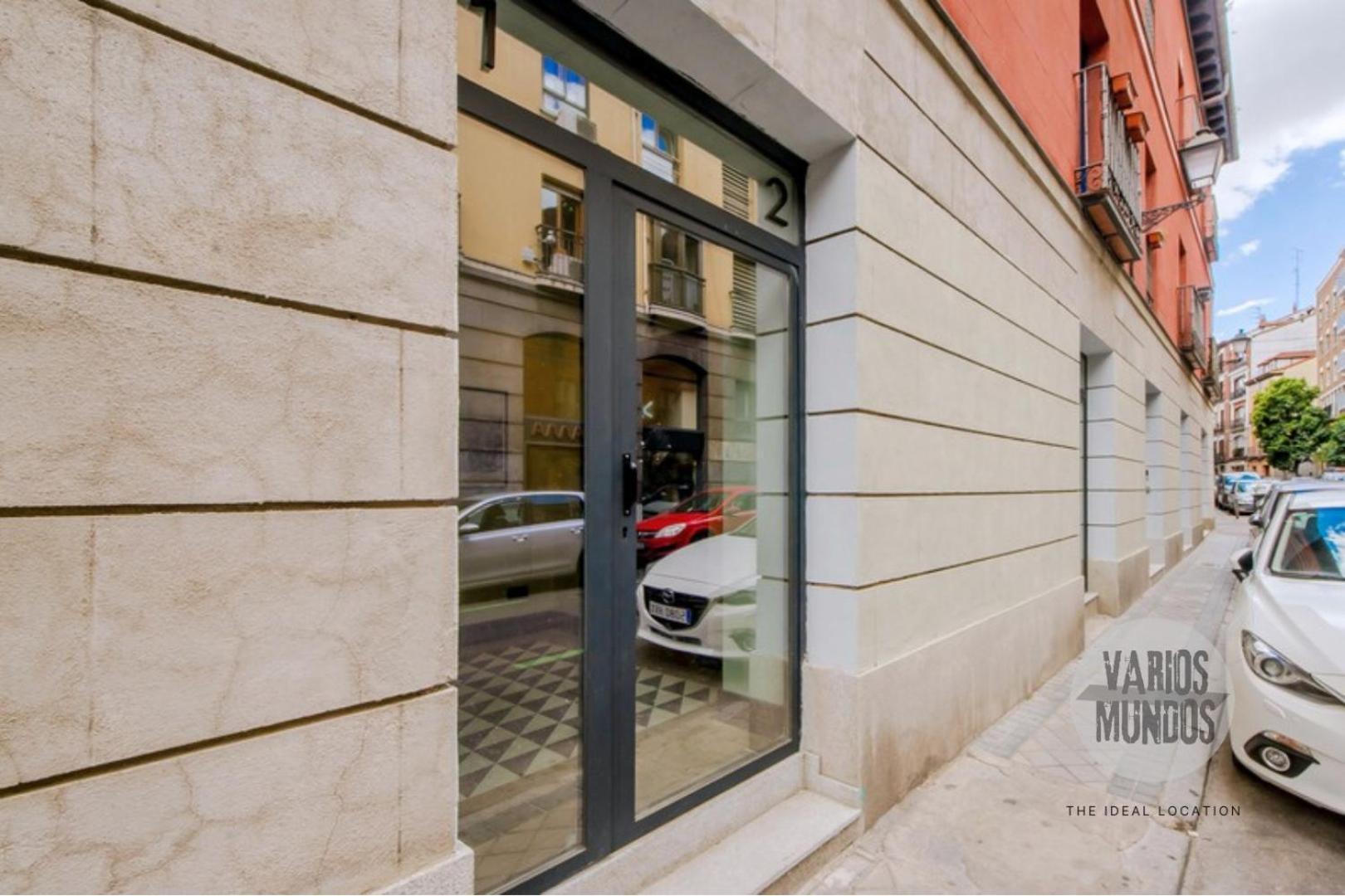 Encanto Madrileno Para 2, Vive En Calle Del Aguila E3 Luaran gambar